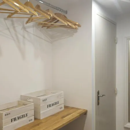 Appartement Kopernik & Freyia Sinard